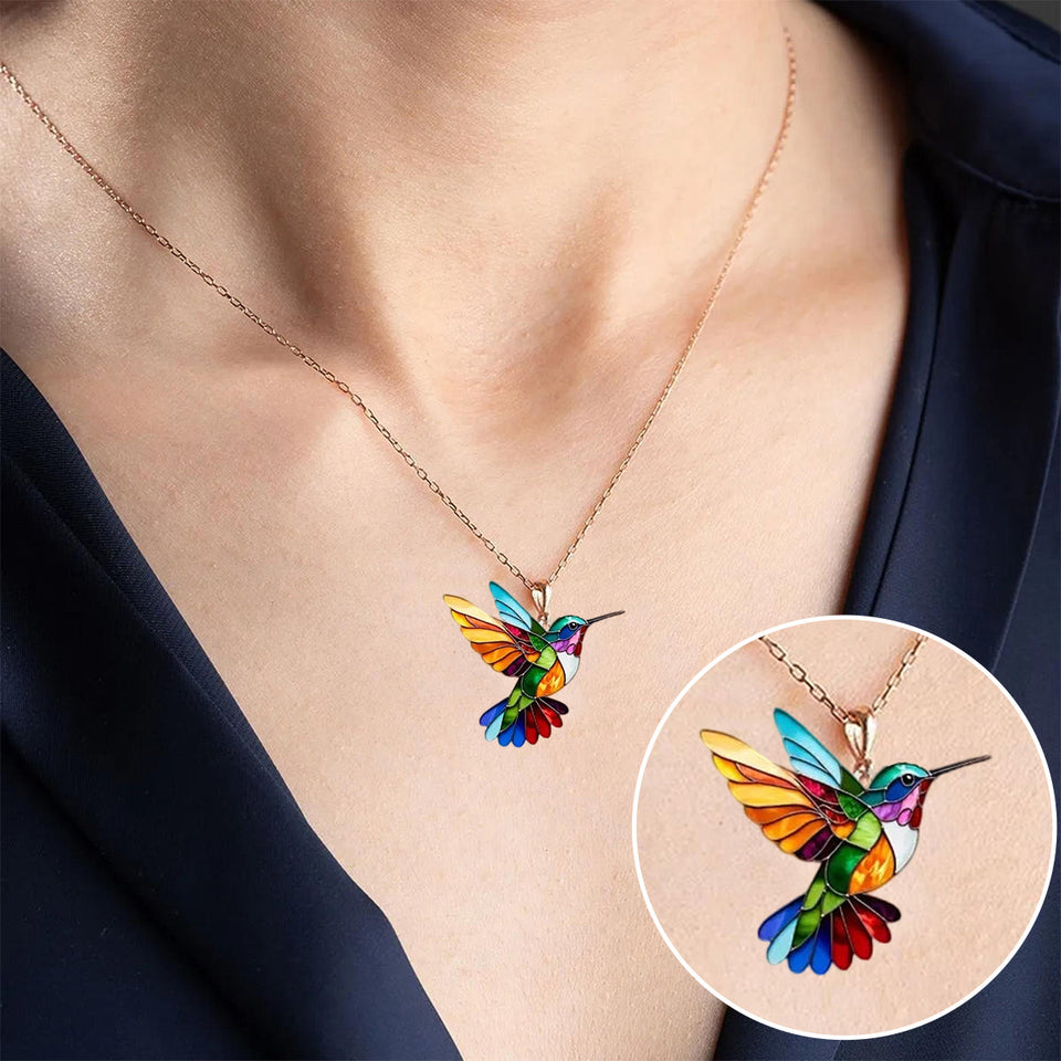 LumiBird – Elegant Hummingbird Necklace