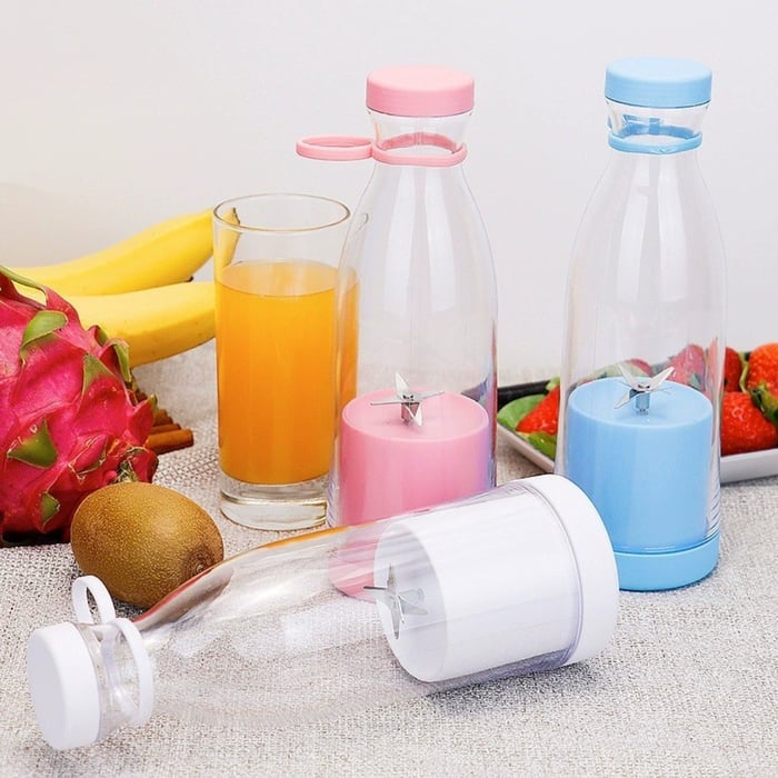 FreshNova – Rechargeable Mini Juicer