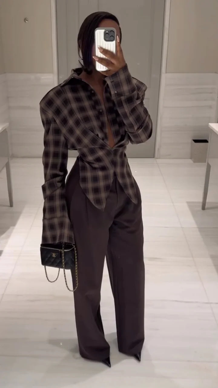 AmberElegance - Stylish Fall Suit for Women