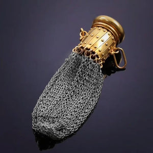 RegalWeave – Vintage Chainmail Coin Purse