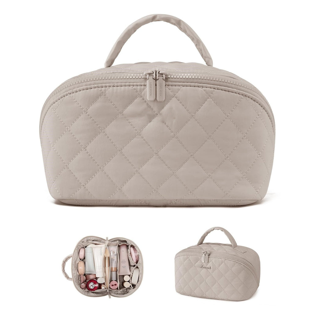 LuxeCase – Stylish Cosmetic Travel Organizer