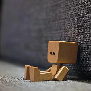 🔥Wobbly Wooden Smile: Cozy Car Scent Accessory 