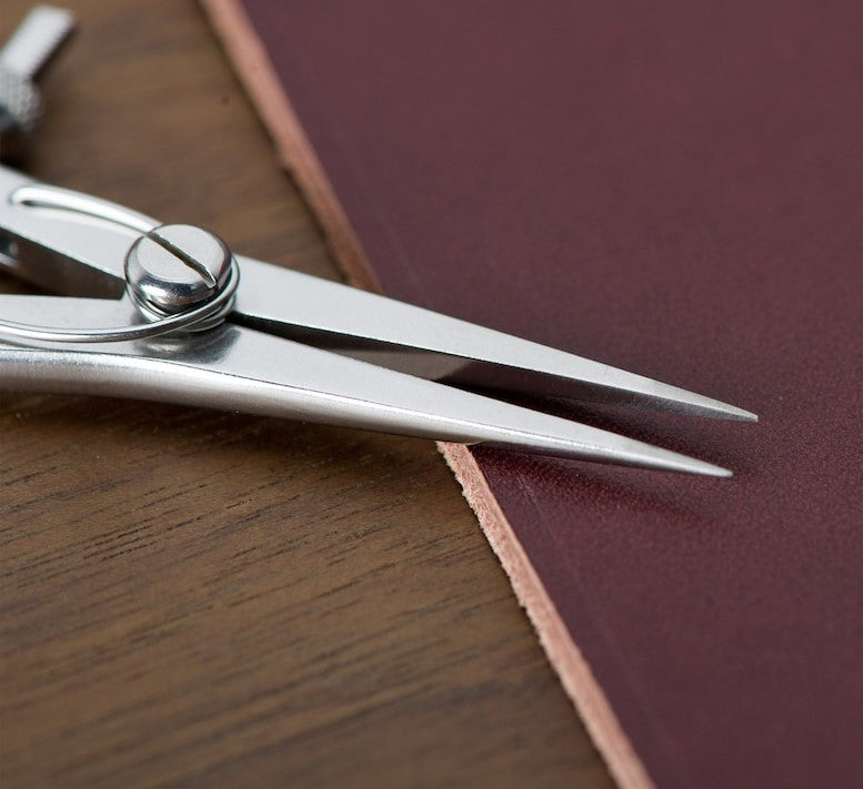 LeatherLine – Precision Adjustable Leather Stitching Marker