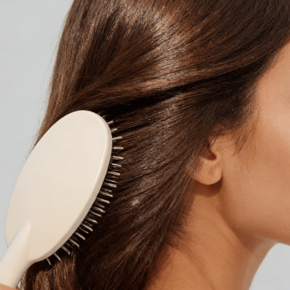 SilkCare – Smooth Finish Detangler Brush