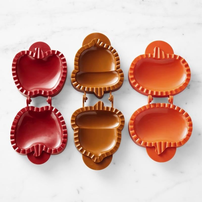 PieCharm Set - Create Delightful Autumn Pies in 3 Festive Shapes