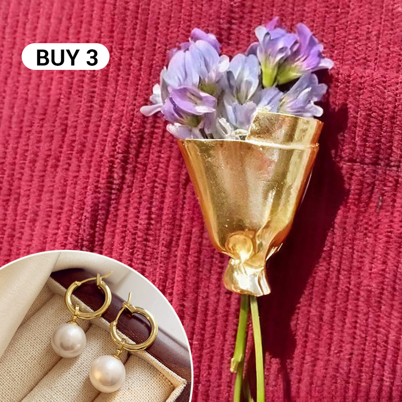 LuxeBloom – Elegant Flower Brooch Pin for Women