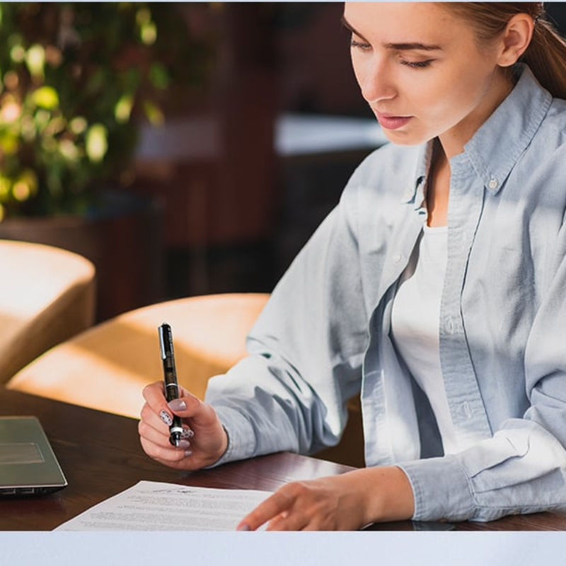 QuillEase - Ultra-Fine 0.38mm Fountain Pen with Refills