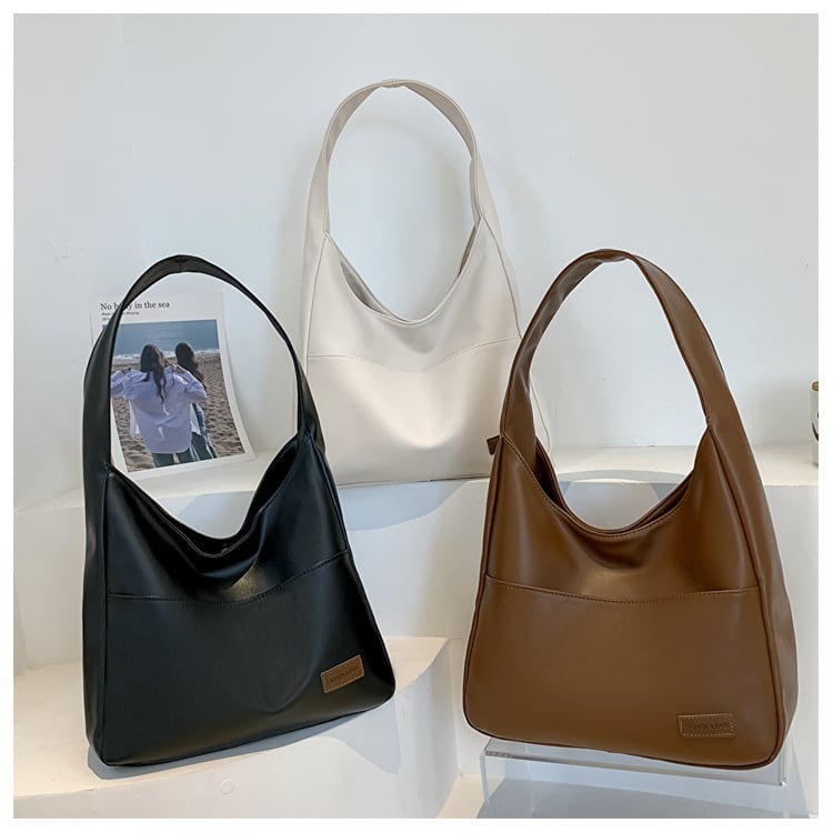 NovaTote – Minimal Leather Bag