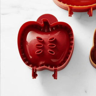 PieCharm Set - Create Delightful Autumn Pies in 3 Festive Shapes
