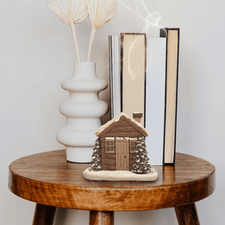 Snowy Pines Aroma Lodge - A Festive Escape in Every Breath