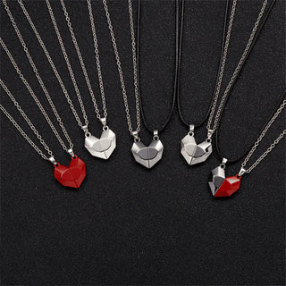 BondHeart - Magnetic Love Pendants for Couples