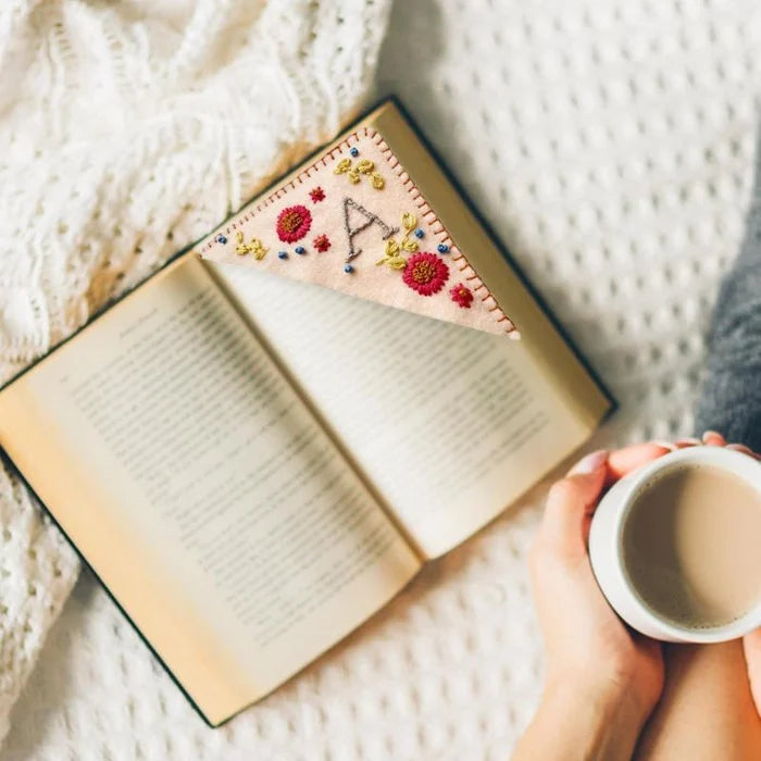 SeasonalSignature Stitch Clips Bookmarks marnetic