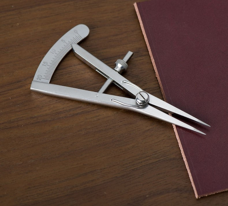 LeatherLine – Precision Adjustable Leather Stitching Marker