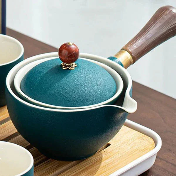 TeaVoyage 360° - The Portable Tea Maker Set with 4 Cups and Travel Bag marnetic