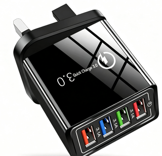 VoltBoost – Universal Quick Charge Power Station