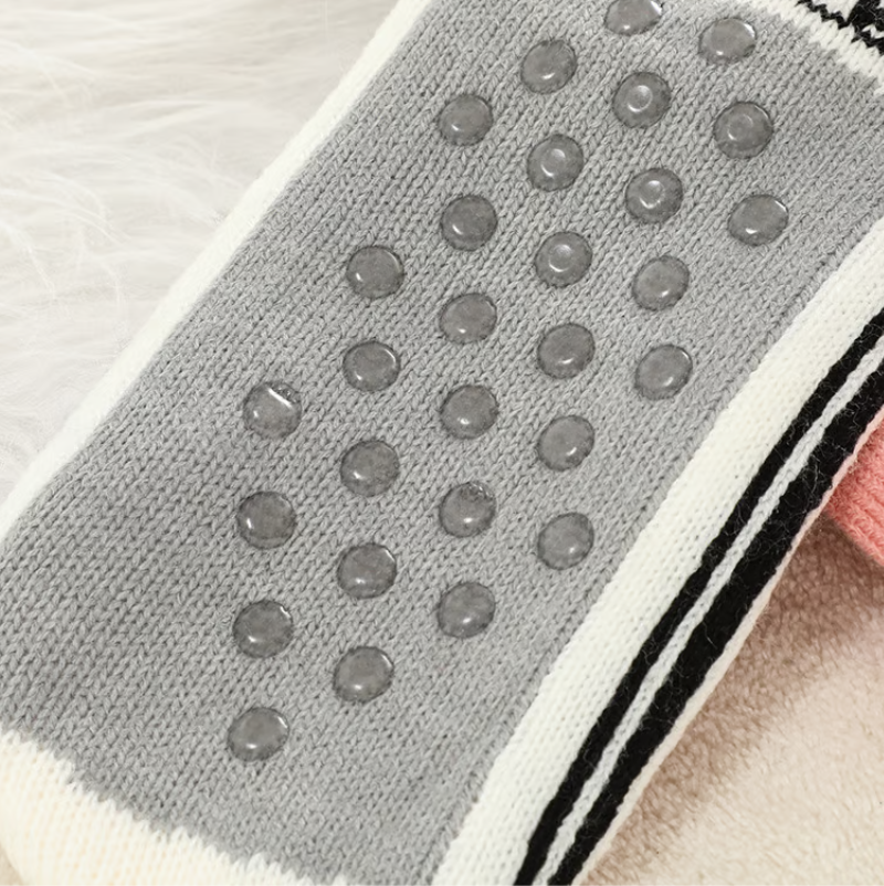 SilkTouch – Premium Cashmere Warm Socks