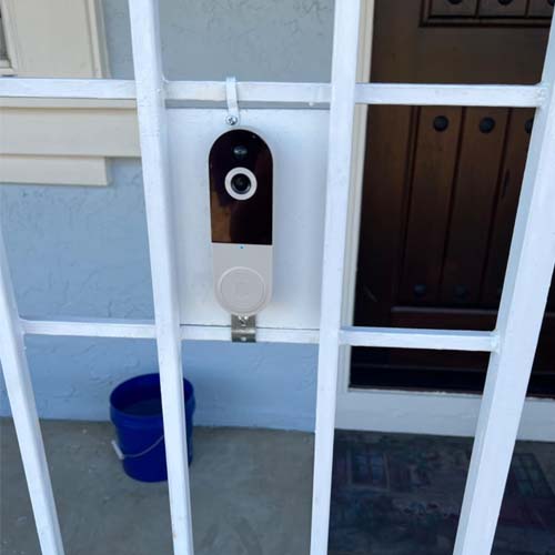 DoorGuard – Wireless Smart Doorbell Camera