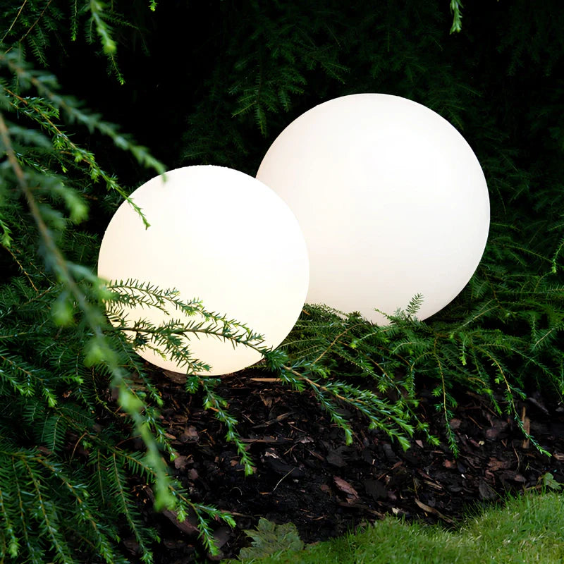 AuraBall – Decorative Spherical Outdoor Light