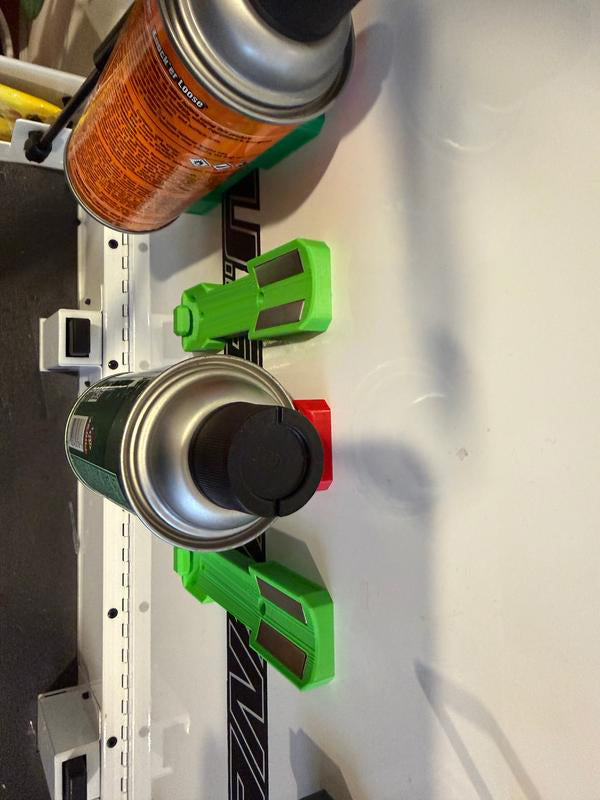 AeroGrip – Magnetic Spray Can Holder Set