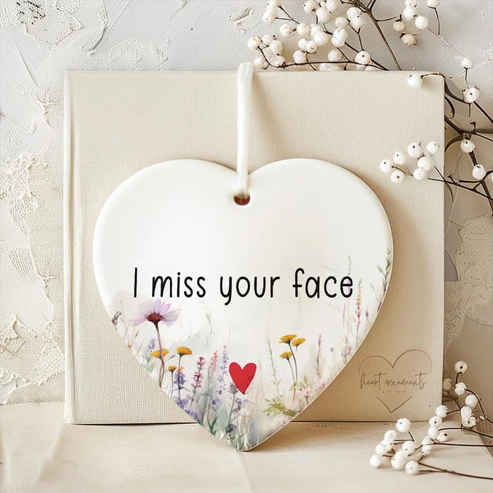 HeartBond – Friendship Ornament Keepsake