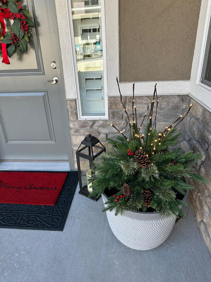 EverGleam – PreLit Weatherproof Christmas Tree Urn Filler