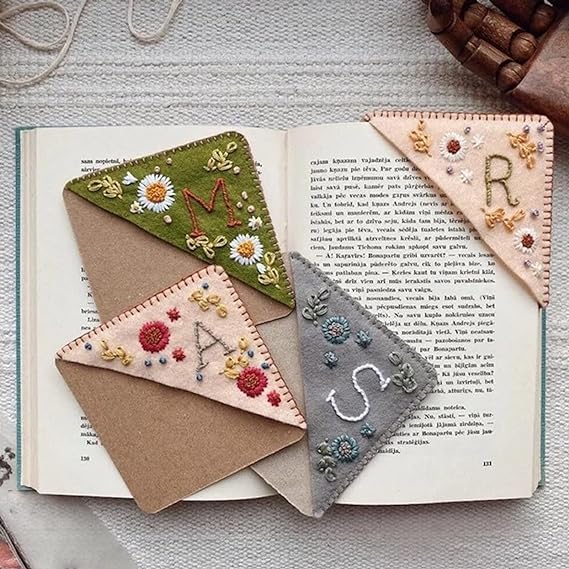 SeasonalSignature Stitch Clips Bookmarks marnetic
