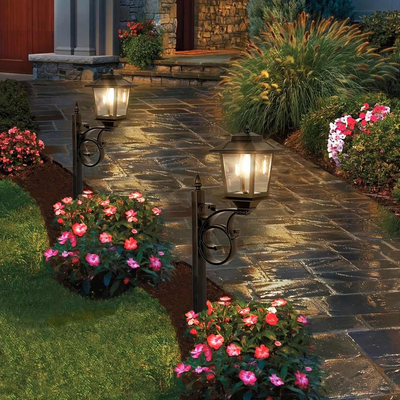 TitanGlow – Eco-Friendly Solar Lamp with Built-in Planter