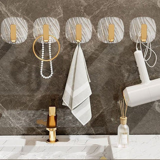 GoldGrip – Luxury Mini Hook for Elegant Hanging