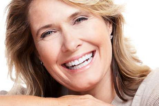 AuraSmile – Adjustable Clear Whitening Braces