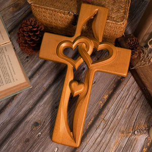 EternalEmbrace – Wooden Cross with Intertwined Hearts