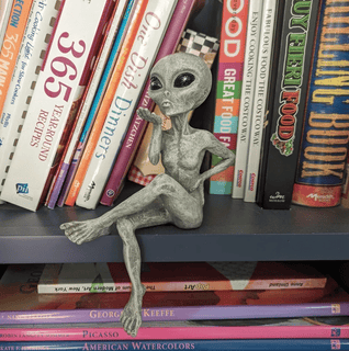 AlienMeme – Funny 2026 Alien Artwork