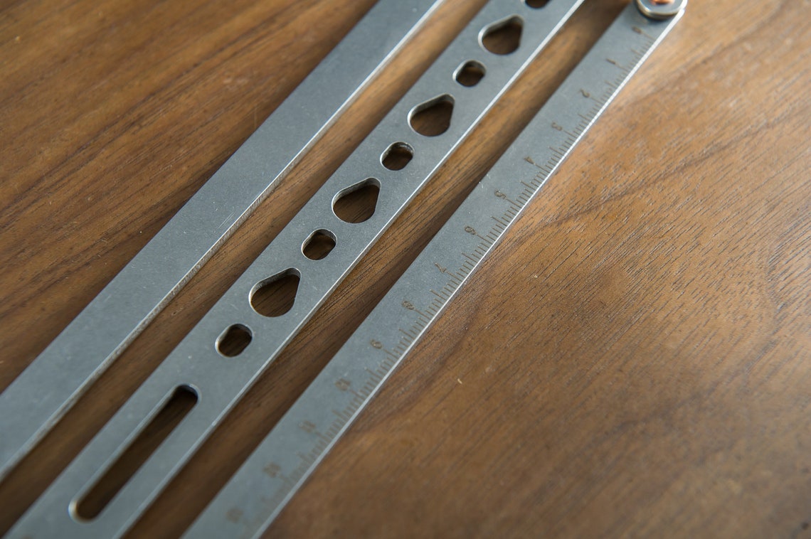 CraftAlign – Stainless Steel Leathercraft Alignment Tool