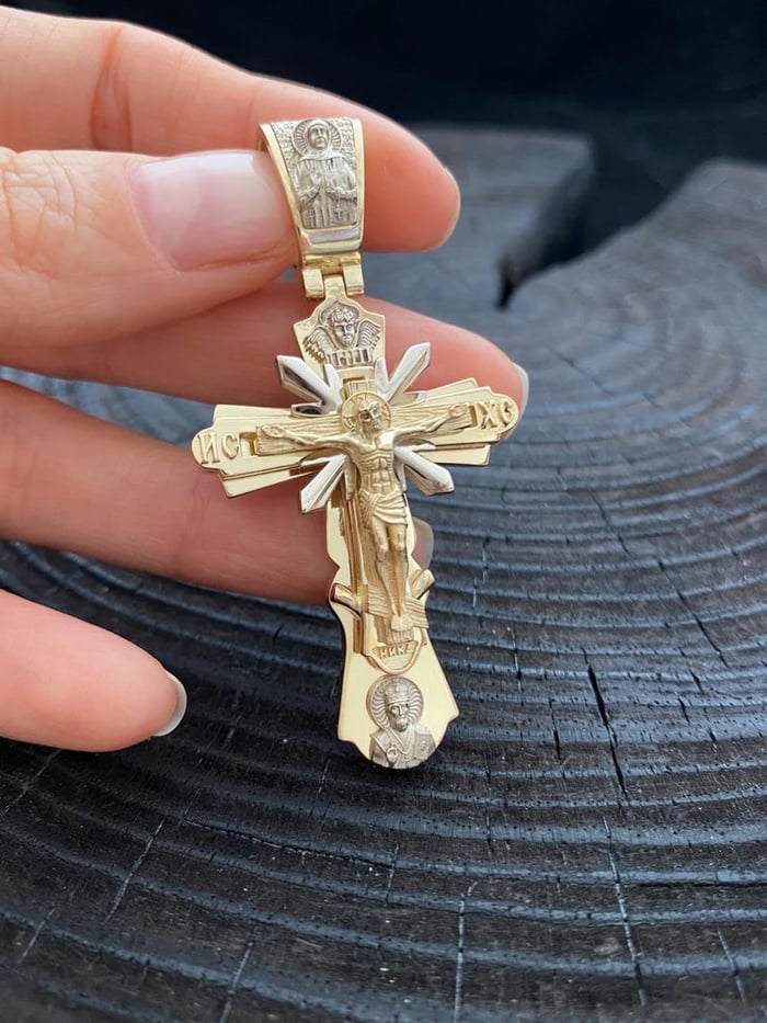 SacredGrace – Consecration of the Holy Jesus Pendant