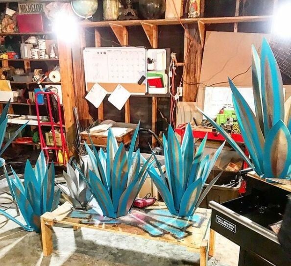 AgaveAura - Illuminated Agave LED Accent Lamp
