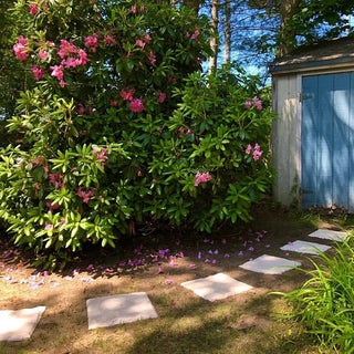 NatureStep – Decorative Garden Stones