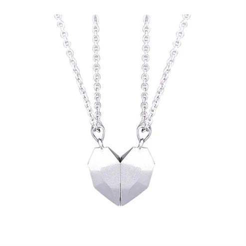 BondHeart - Magnetic Love Pendants for Couples