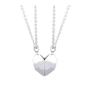 BondHeart - Magnetic Love Pendants for Couples