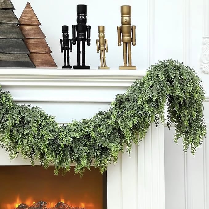 PineAura | Cozy Christmas Cypress Garland