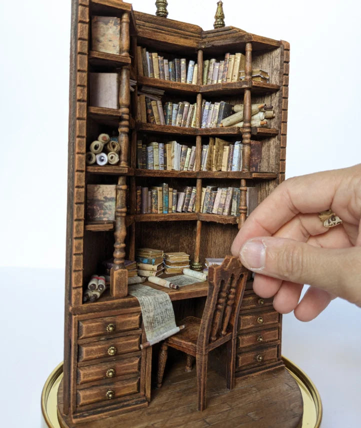 Bay Bookcase Miniature Edition marnetic