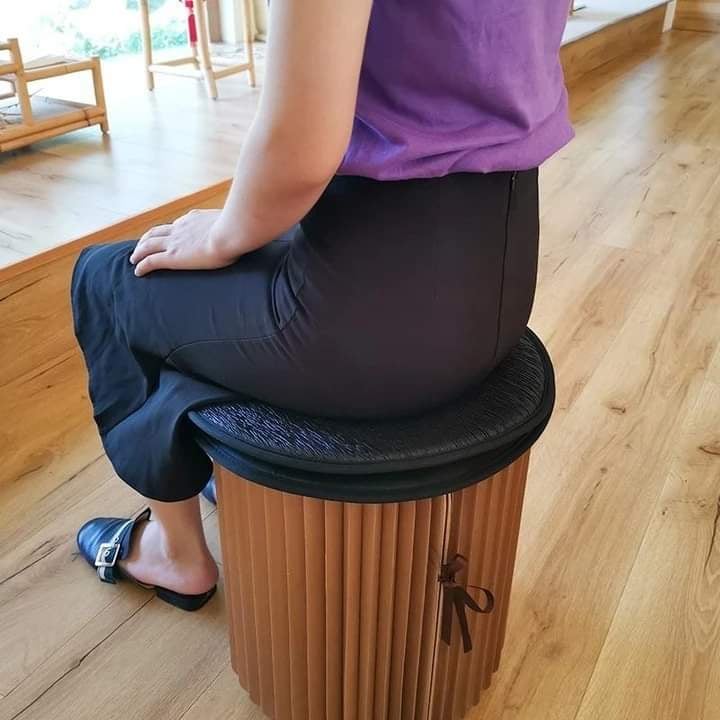 ComfortPivot - Rotating Chair Cushion