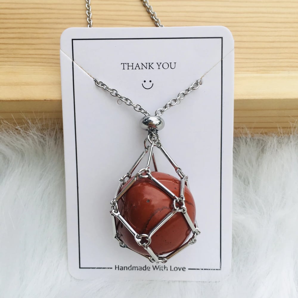 CrystalNest – Handmade Stone Holder Necklace
