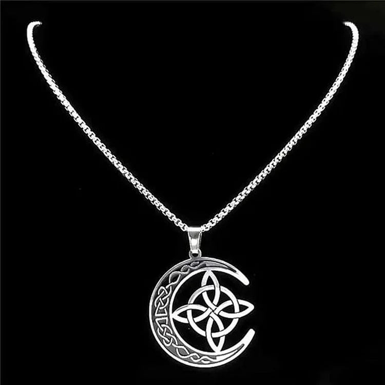 LunaCelt – Celtic Moon Pendant Necklace