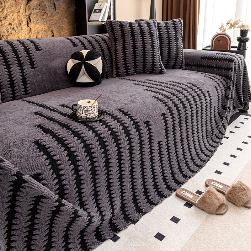 VeloraHome – Plush Sofa Cover