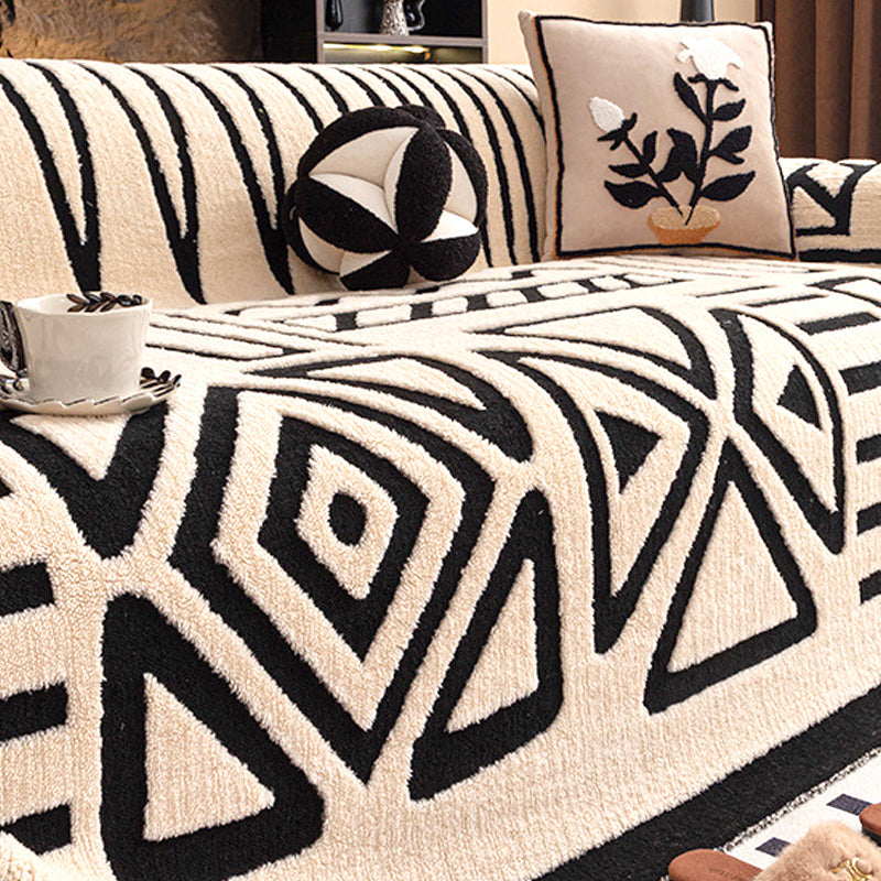 VeloraHome – Plush Sofa Cover
