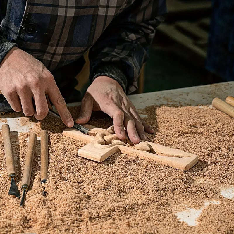 HeartFusion - Intertwined Wooden Cross