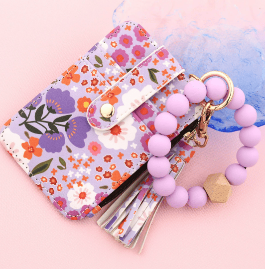 ChicCarry - Boho-Inspired Beaded Wallet