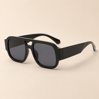 AeroLux – Oversized Aviator Sunglasses