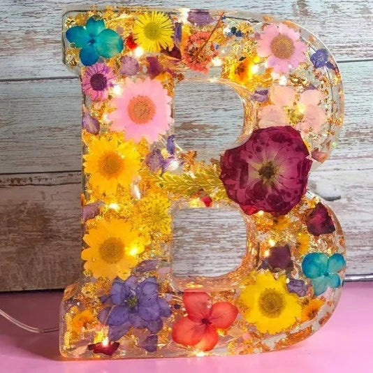 PetalAura – Dreamy Handmade Flower Lamp