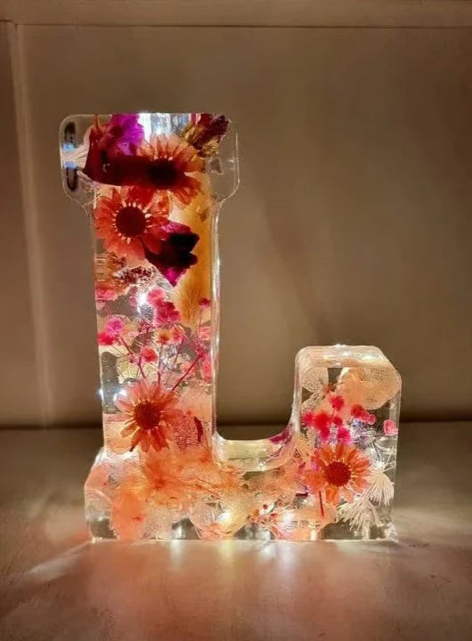 PetalAura – Dreamy Handmade Flower Lamp