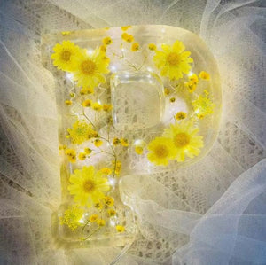 PetalAura – Dreamy Handmade Flower Lamp